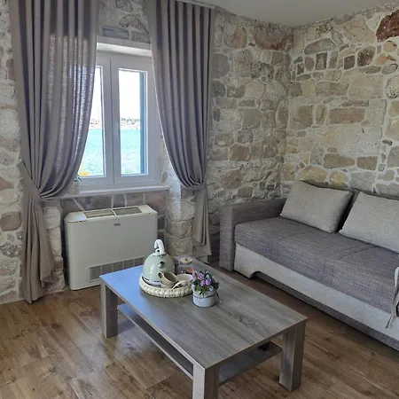 Gasthuis Jere Old Town Rogoznica (Sibenik-Knin)
